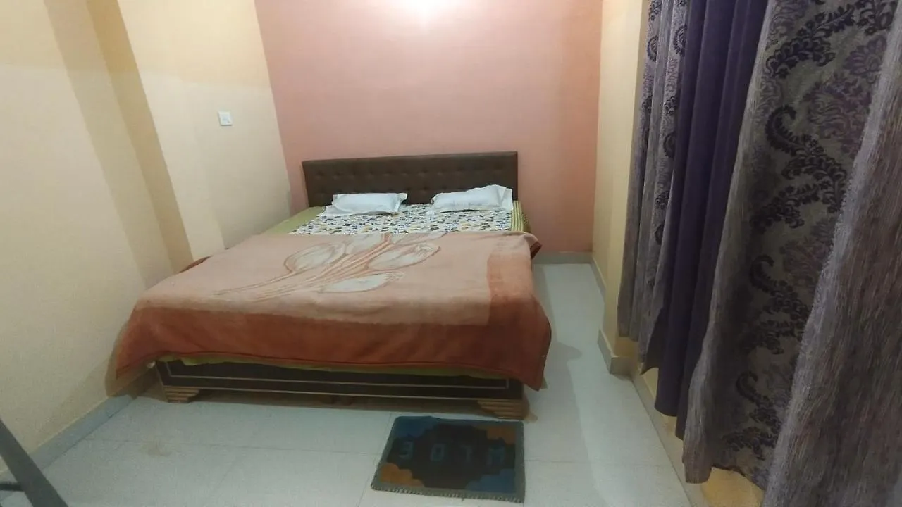 Apartment Maa Tara Guest House Varanasi